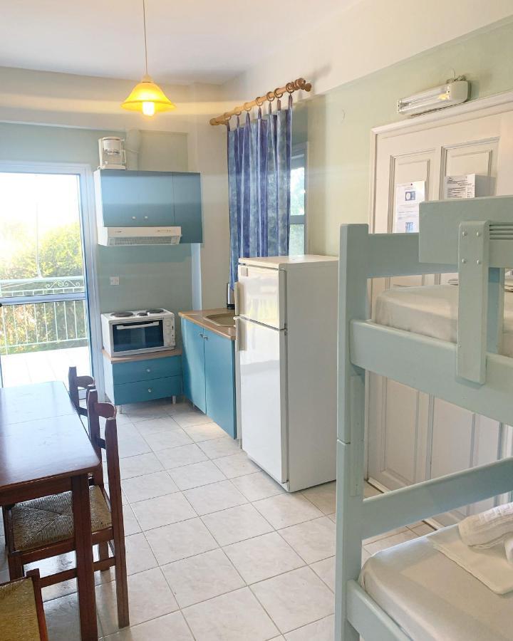 Ilias Apartments Финикунда Экстерьер фото