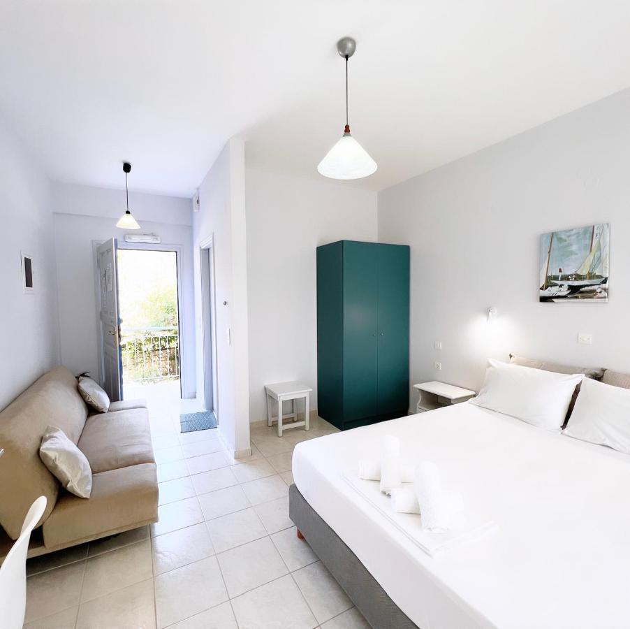 Ilias Apartments Финикунда Экстерьер фото