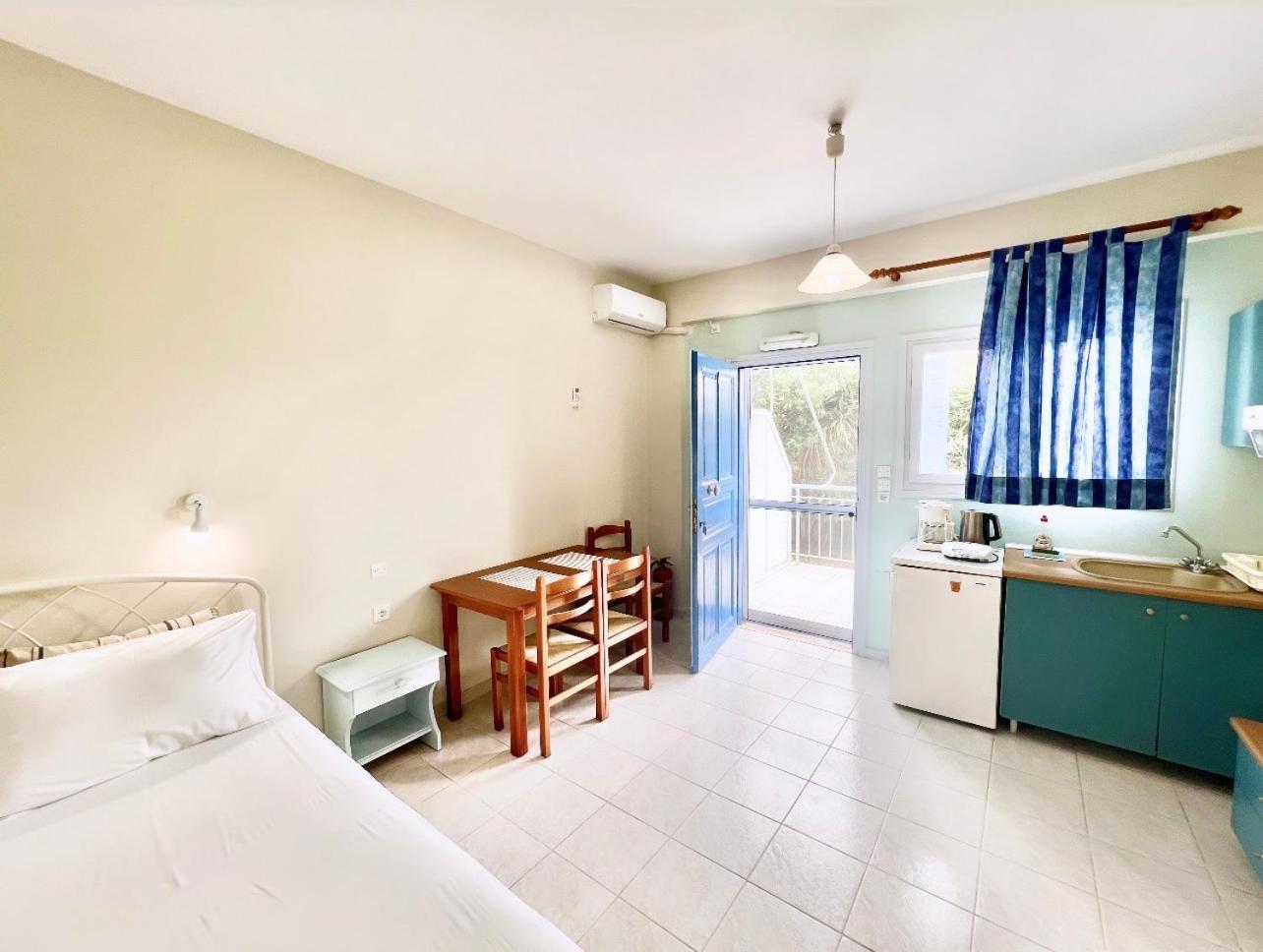 Ilias Apartments Финикунда Номер фото